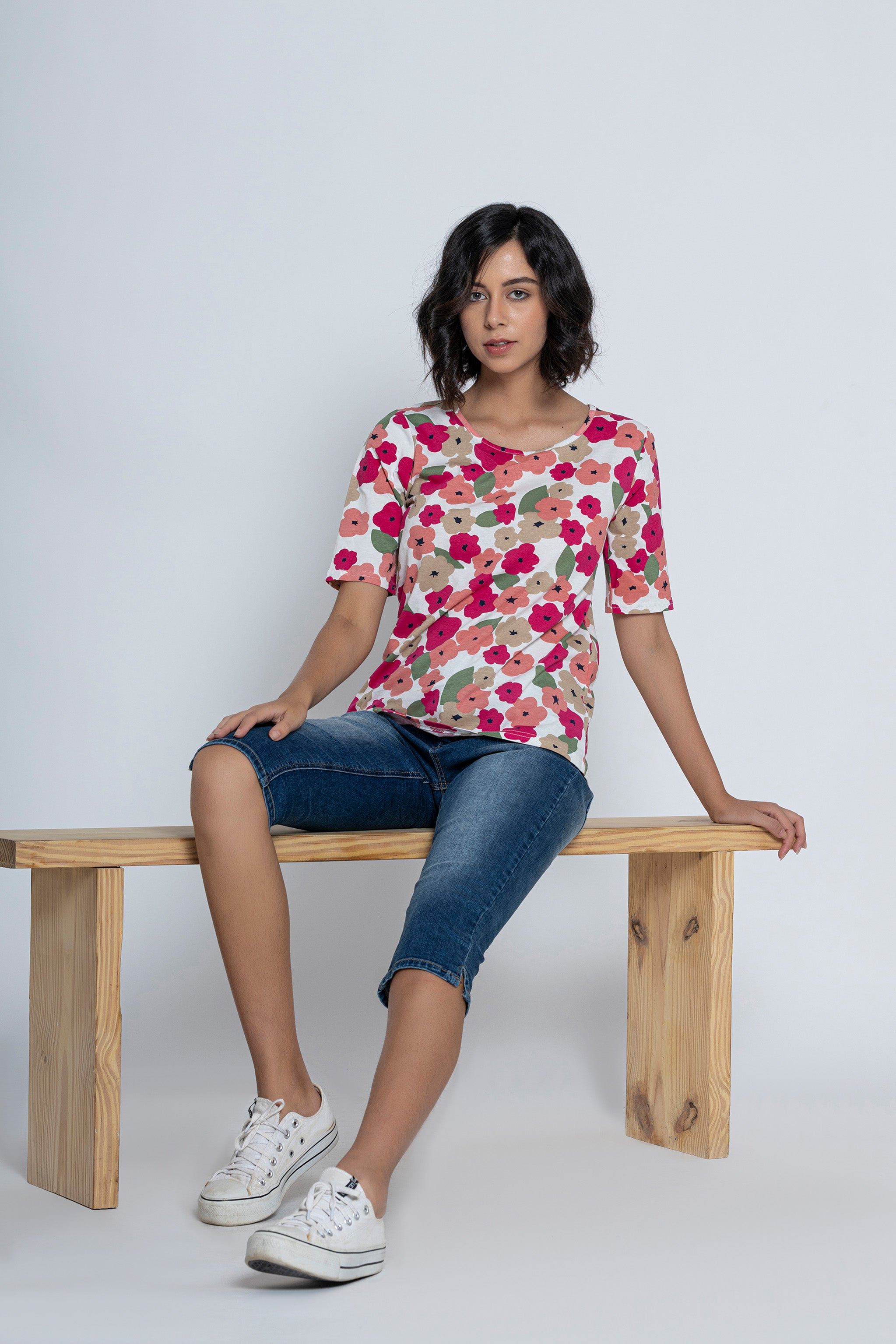 Floral Printed Short Sleeves T-Shirt