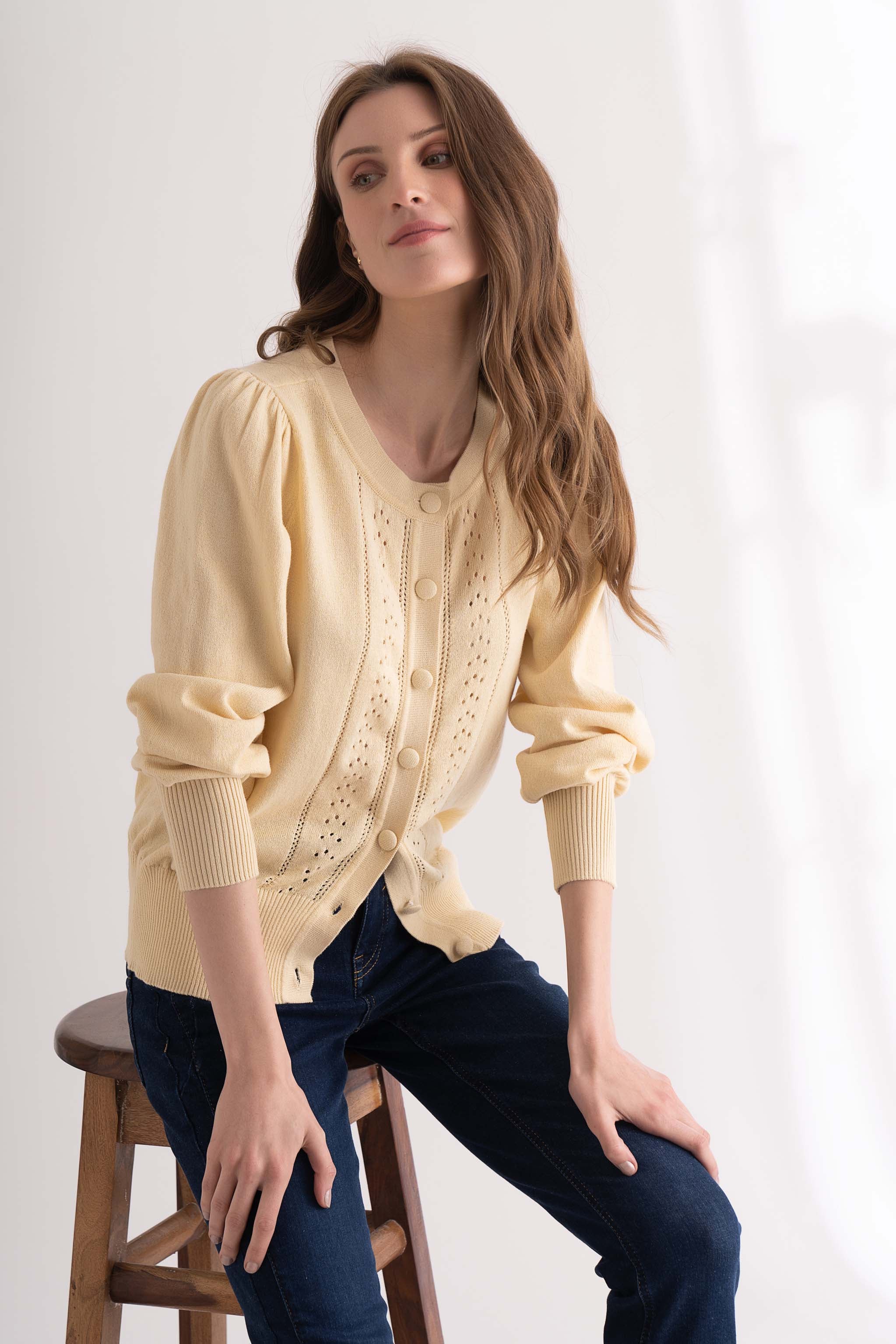 Banana Crepe Buttoned Cardigan Light