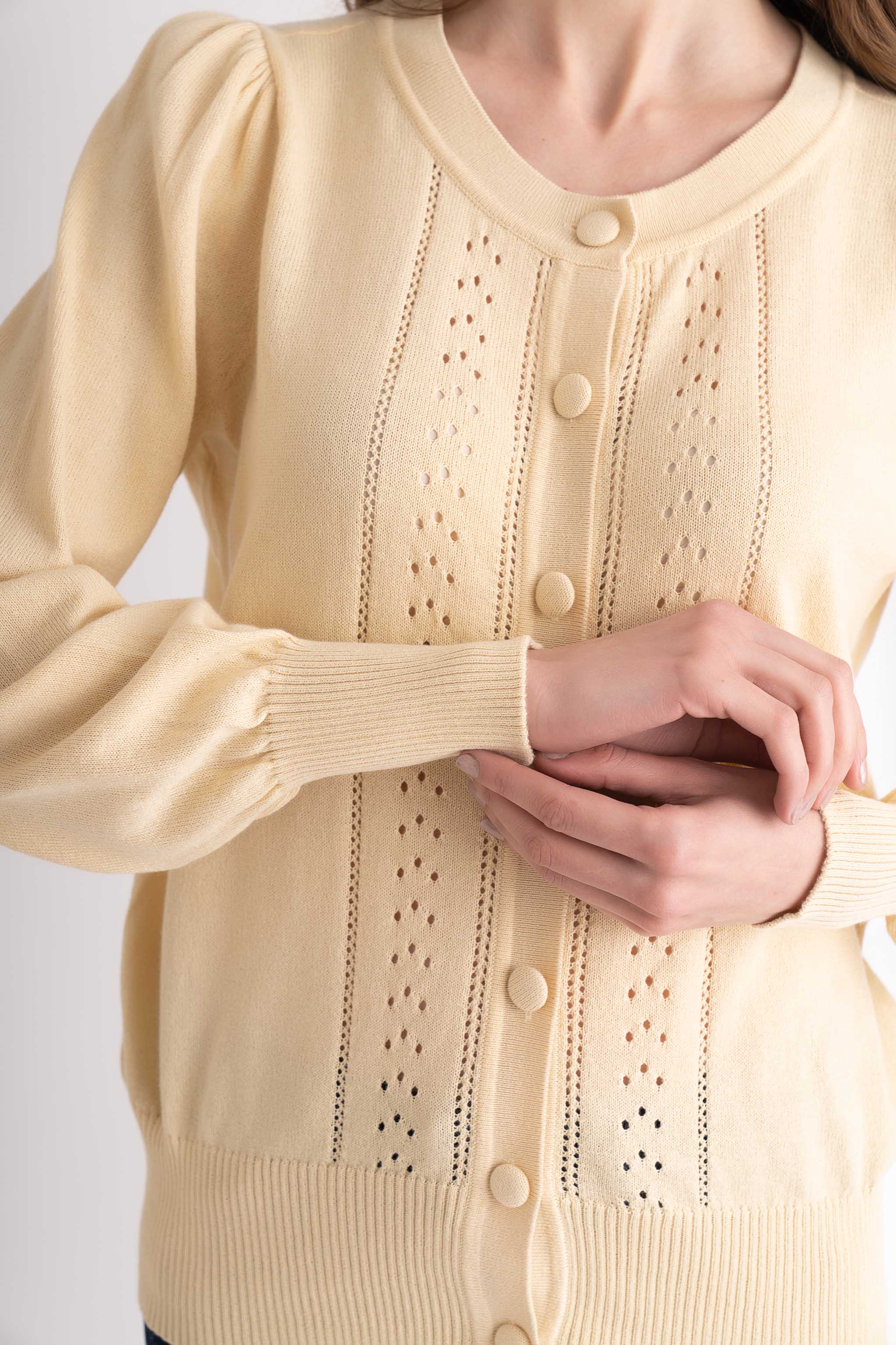 Banana Crepe Buttoned Cardigan Light