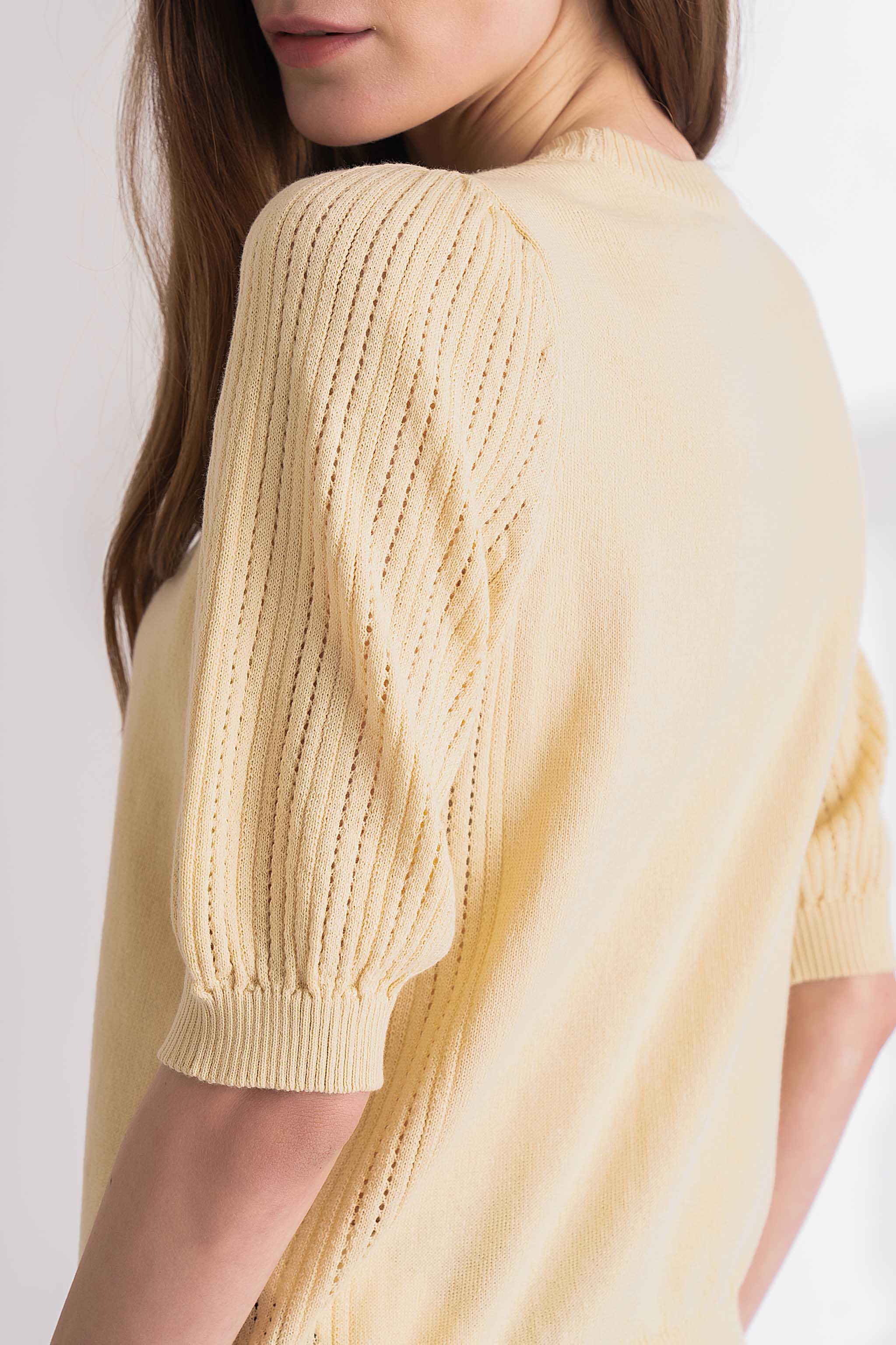 Banana Crepe Pullover Light