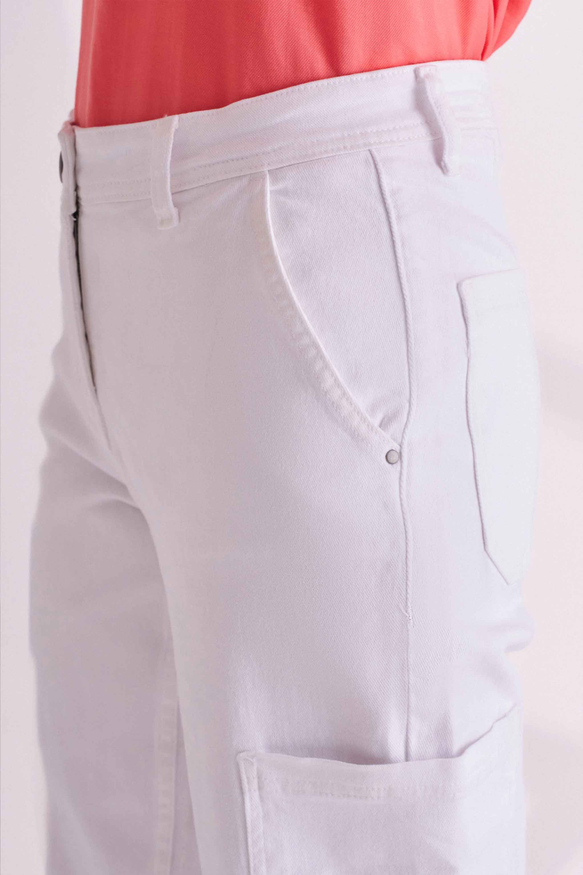 White Cotton Capri Pants