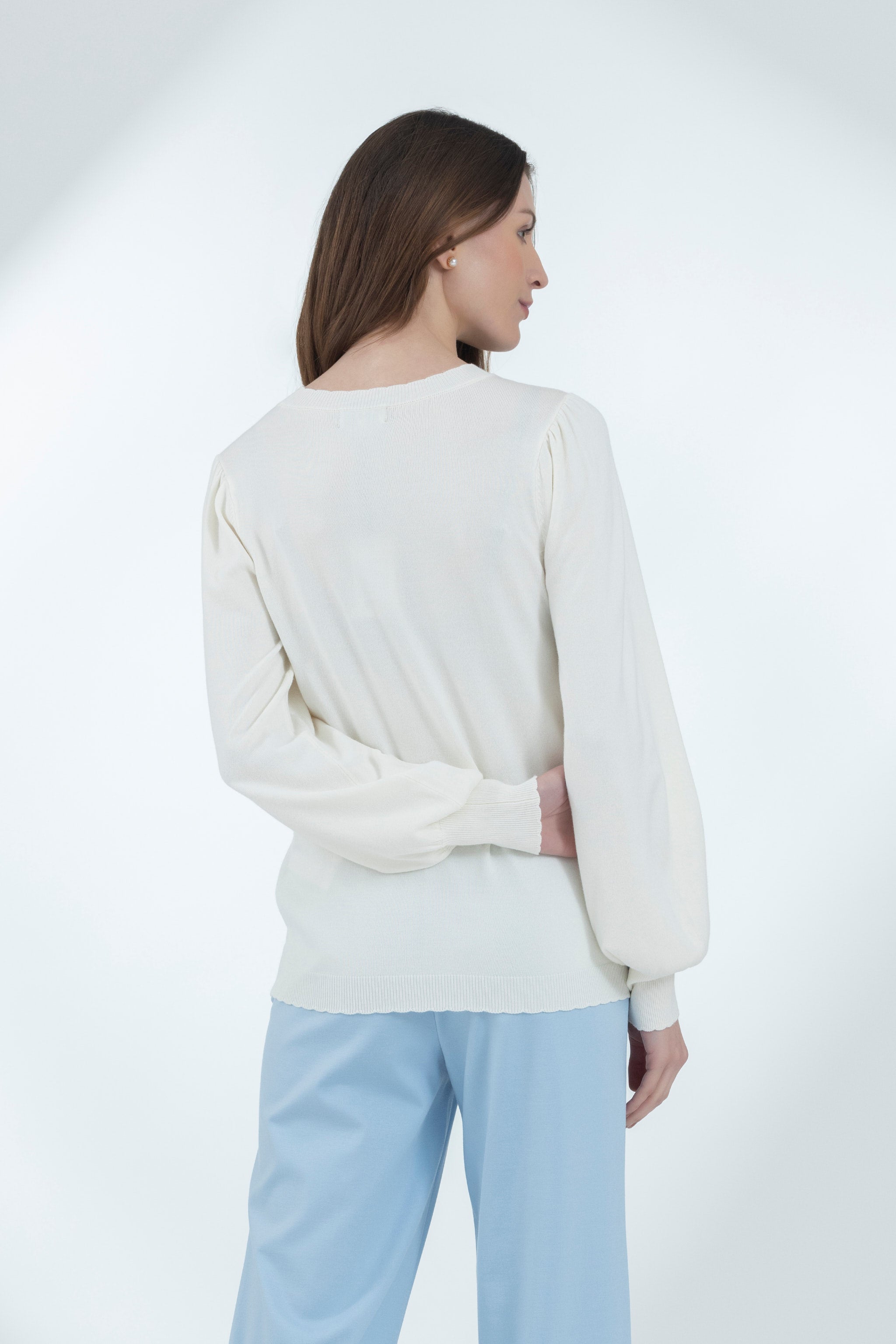 Tofu Light Knit Pullover