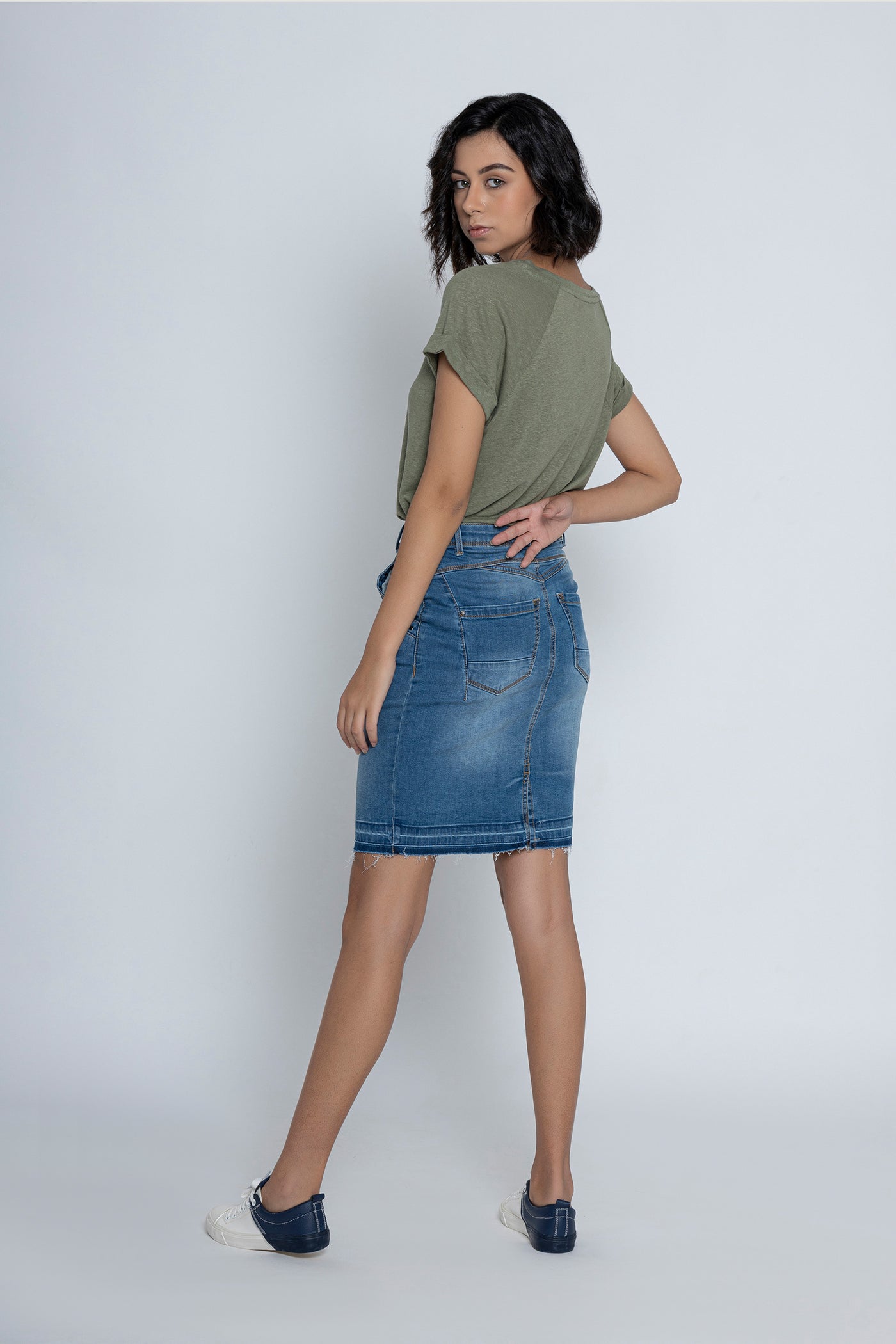 Buy BuyNewTrend Blue Button Closure Knee Length Women Denim Skirt | skirt  for women | skirt for women Online at Best Prices in India - JioMart.