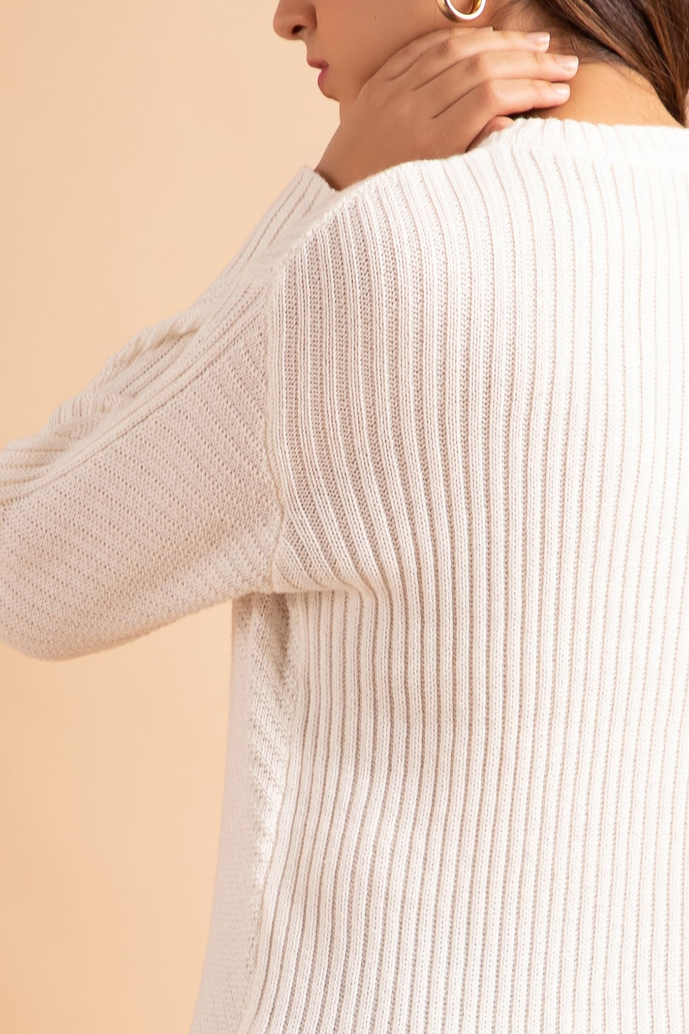 Offwhite Lightly Knit Pullover
