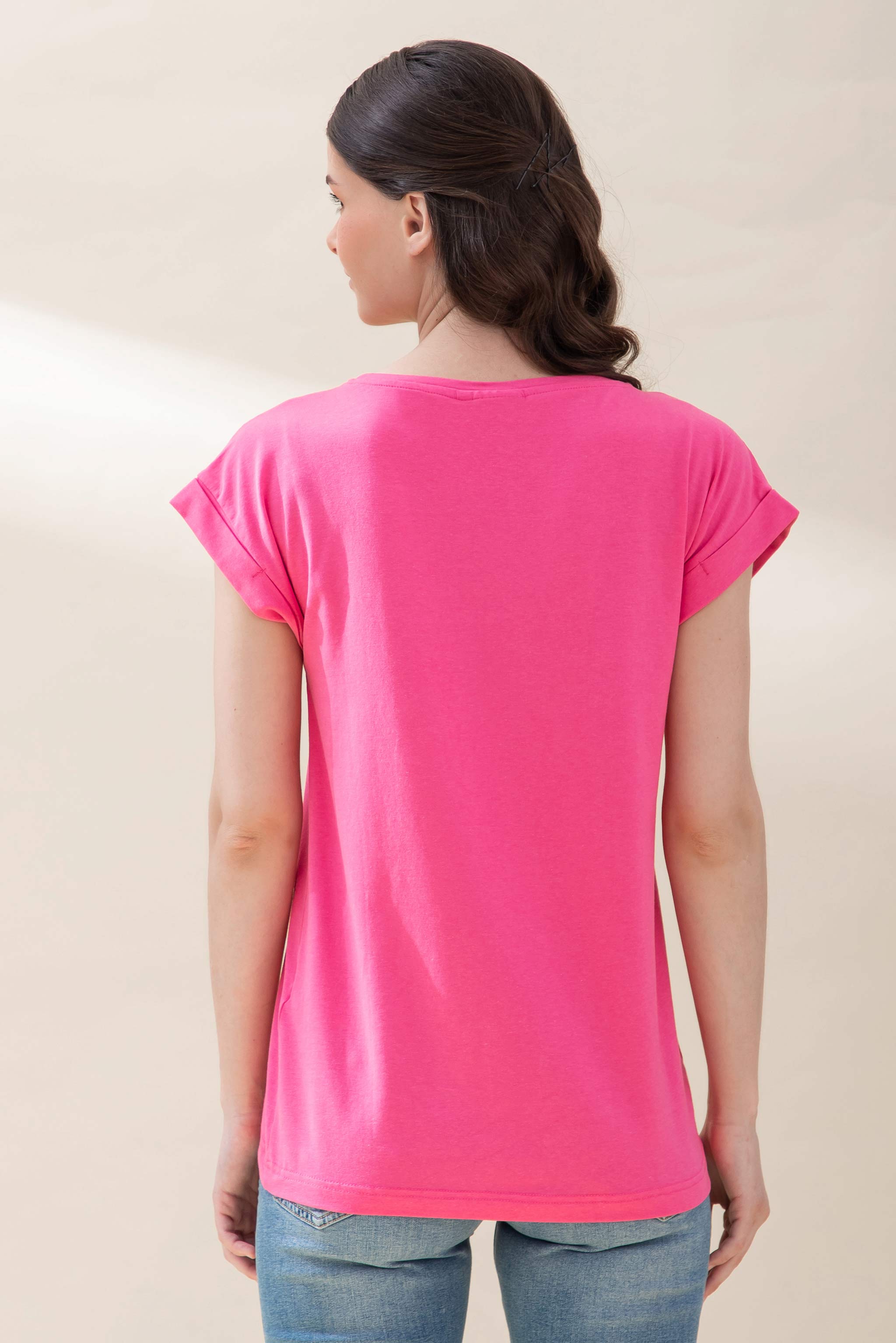 Pink T-shirt with cap sleeve